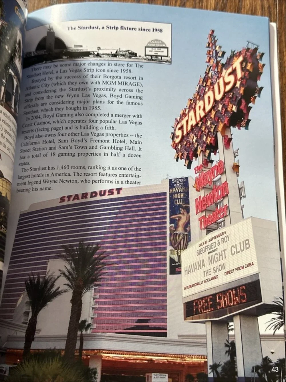 LAS VEGAS - A NEW DIMENSION Vol‎ 17 PHOTO BOOK Centennial Edition 2004